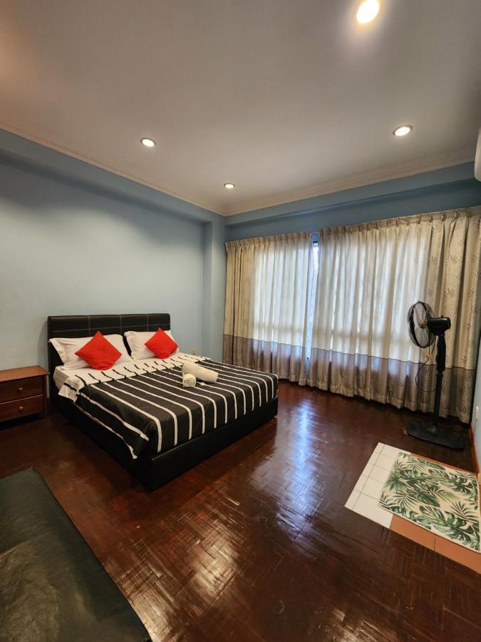 Y Homes Kota Kinabalu Buitenkant foto